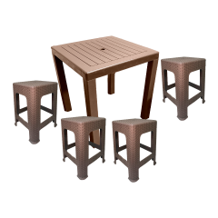 Set mesa Cedro y 4 bancos ratt&aacute;n